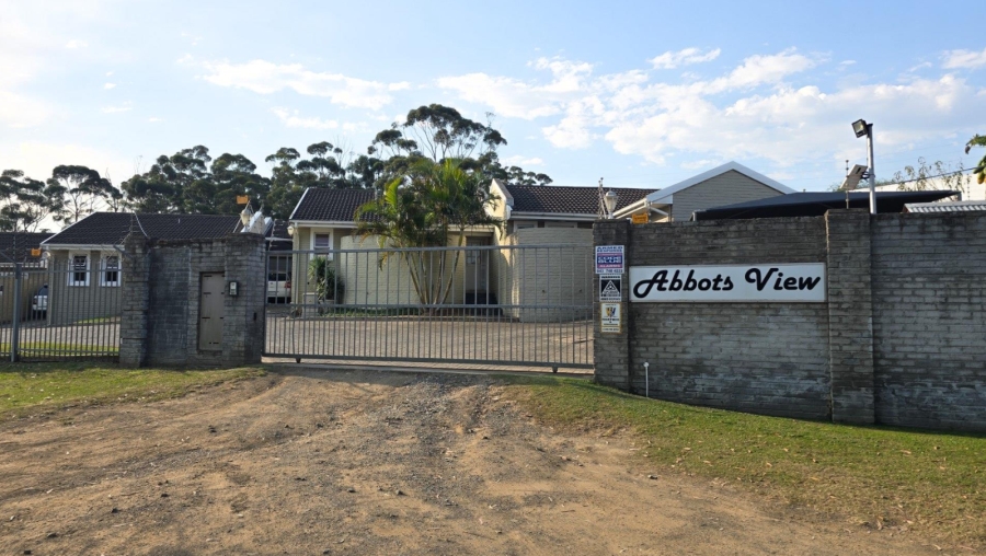2 Bedroom Property for Sale in Abbotsford Eastern Cape